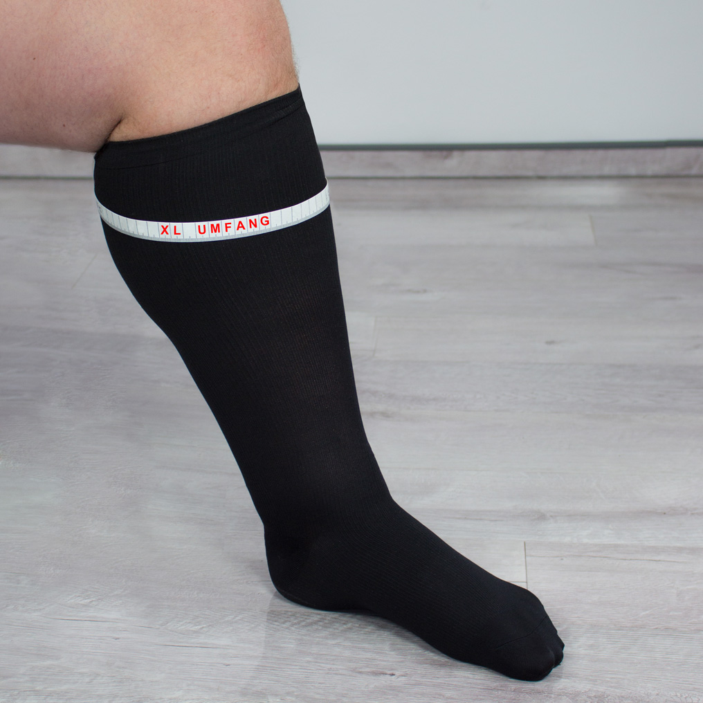 Κάλτσες διαβαθμισμένης συμπίεσης φαρδιά γάμπα Venoform μαύρο σετ 2 ζευγάρια