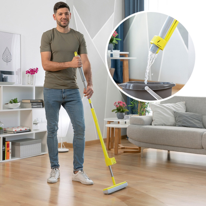 2-in-1 dust mop-floor mop with self-wringing sponge Wringop InnovaGoods
