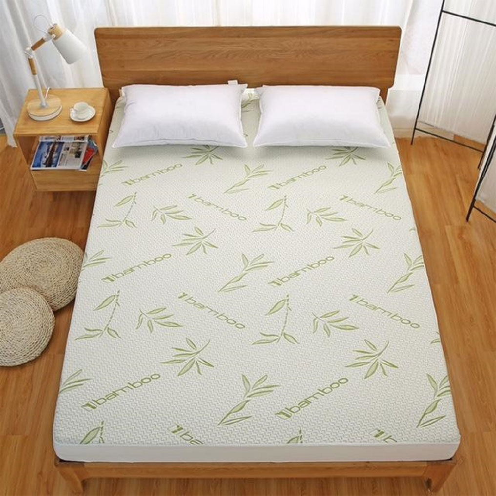 Bamboo waterproof mattress protector TnS Home Collection