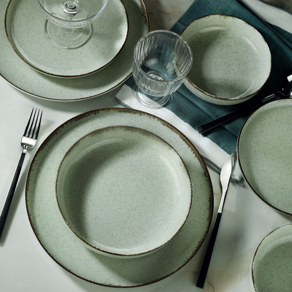 Dinner Set Green Porcelain 18 pcs 710KTP3389