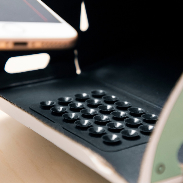 Vintage projector for smartphones Lumitor InnovaGoods 21-31,5x9,7x18 cm 