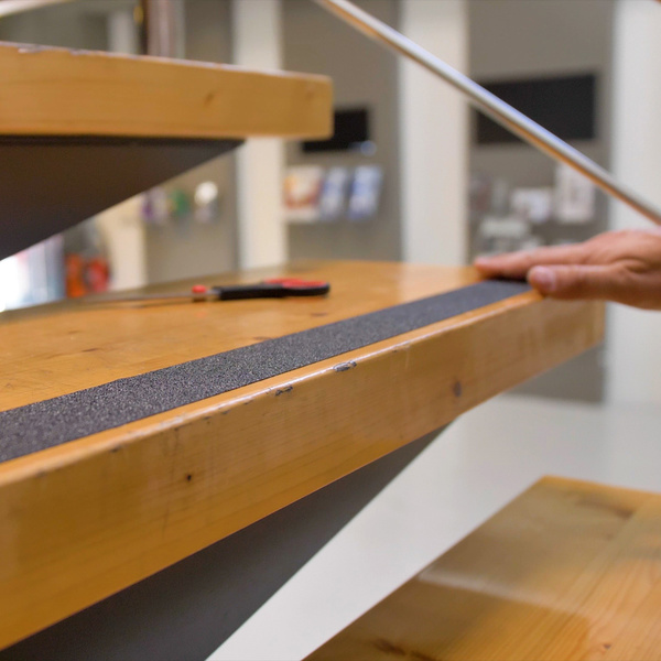 Anti-slip adhesive tape 9 m 