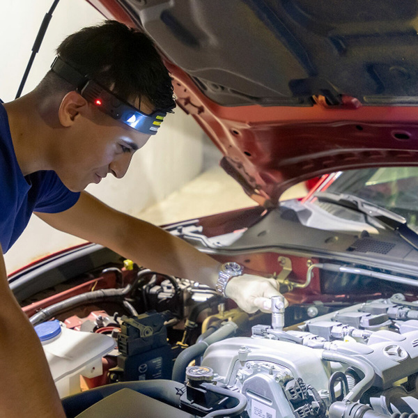 Rechargeable and adjustable LED head torch Recobright InnovaGoods V0103771 