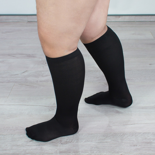 Relaxation compression socks for wider leg calf Venoform black 2 paris set 