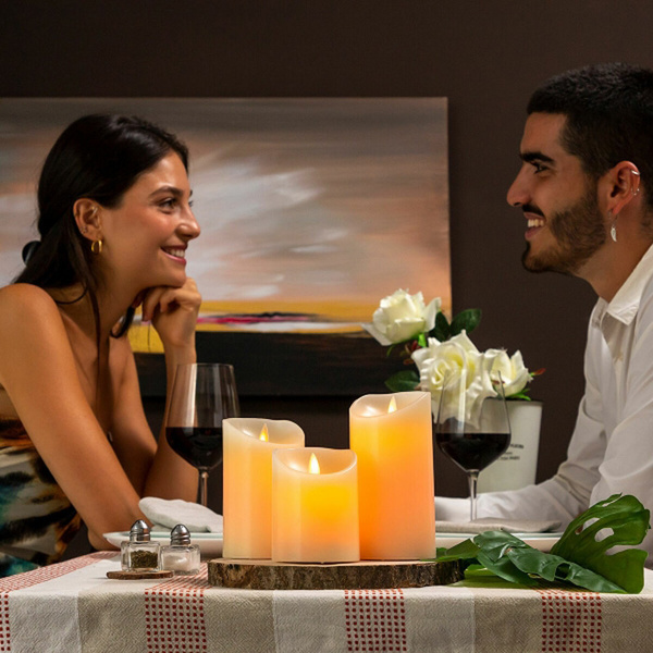 Πολύχρωμα κεριά LED με εφέ φλόγας 10 - 12,5 - 15 εκ. Lendles InnovaGoods 3 τεμ. V0103781 