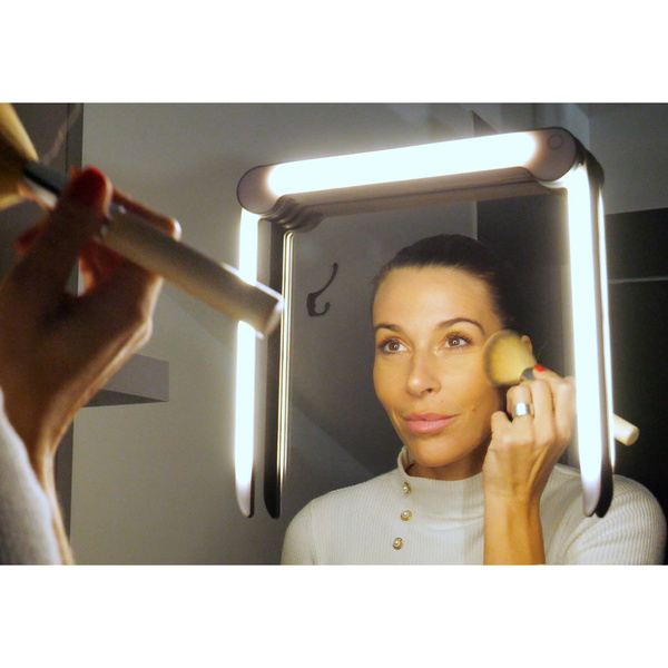 Πολυμορφικό φωτιστικό επαναφορτιζόμενο Younilight 25x3,6x3,2 εκ. 089020 