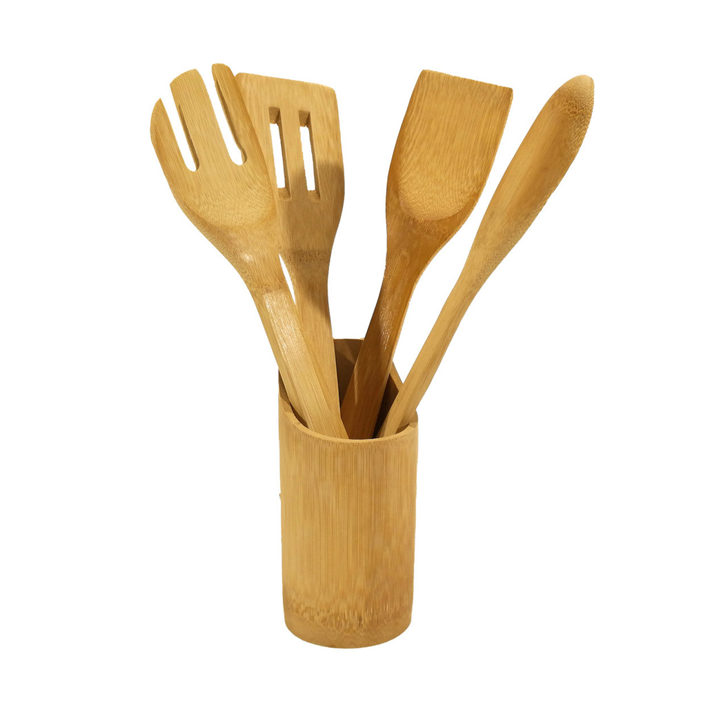 Kitchen utensils with case made of bamboo