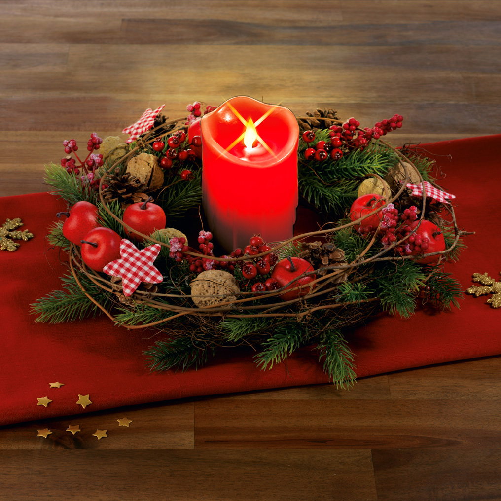 Real wax red Christmas wreath candle