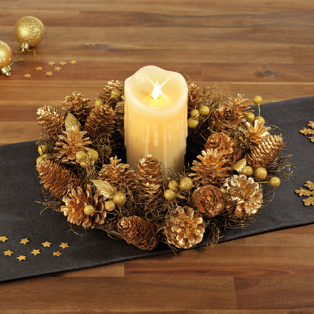 Real wax gold Christmas wreath candle